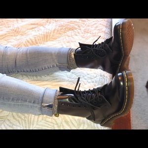 Dr. Martens 1460 Smooth Black 8 eye